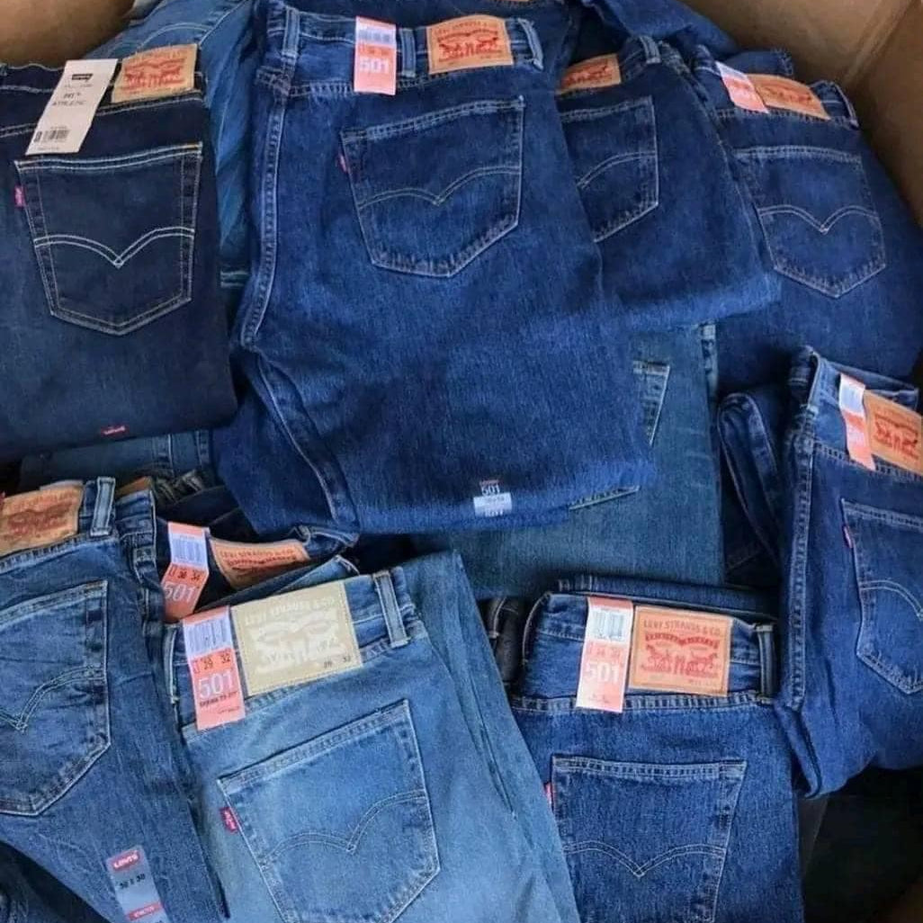 Premium Selection Of Unisex Clothing And jeans Pallets