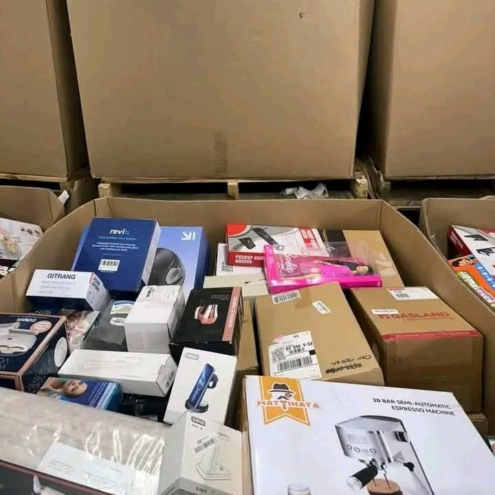 Amazon Load Truck Clean Load Available For Sale