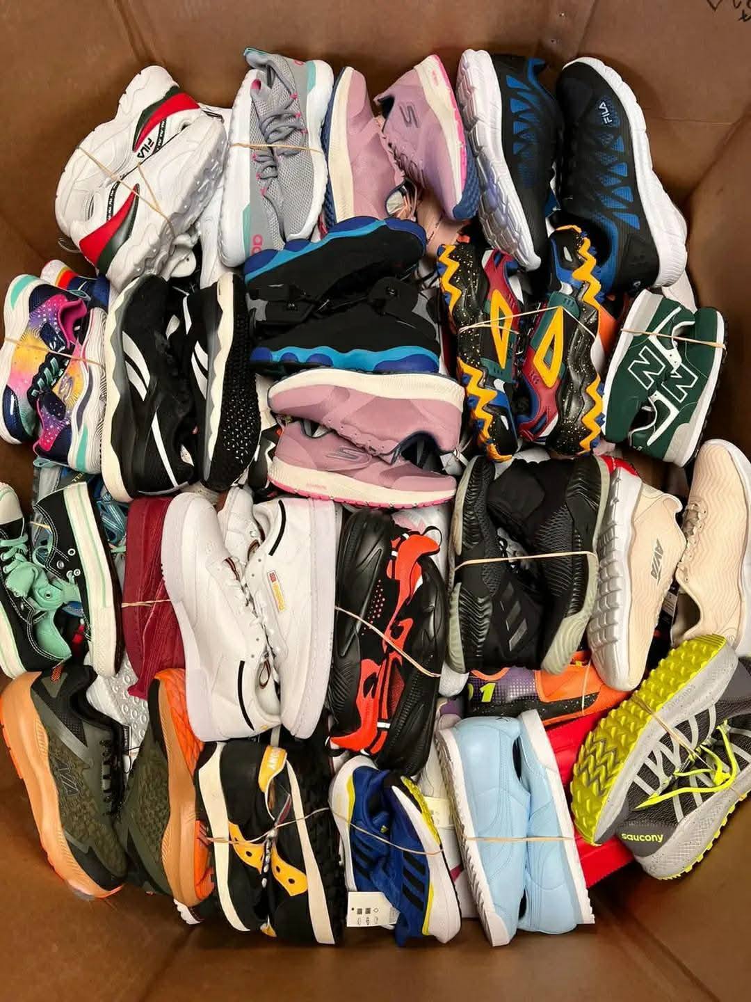New arrival of Some Pallet of Children Sneakers New And Original And Authentic Tennis