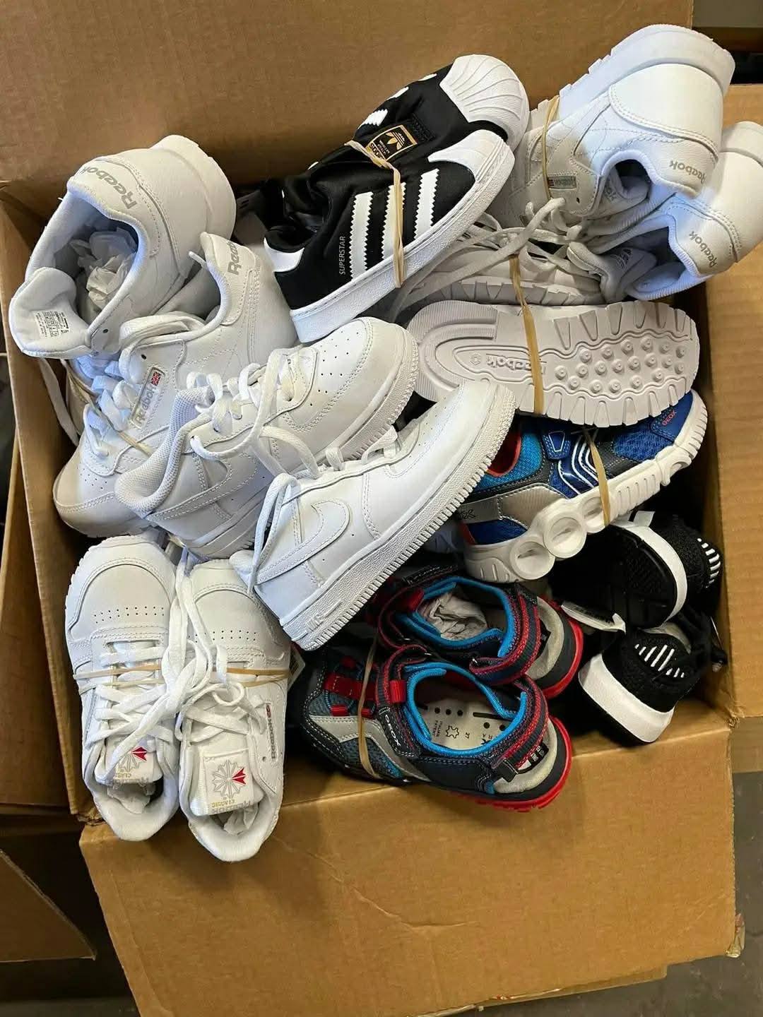New arrival of Some Pallet of Children Sneakers New And Original And Authentic Tennis