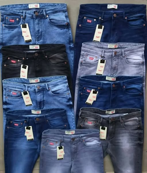 Pallet Of Authentic Levi’s Jeans Available For Sale