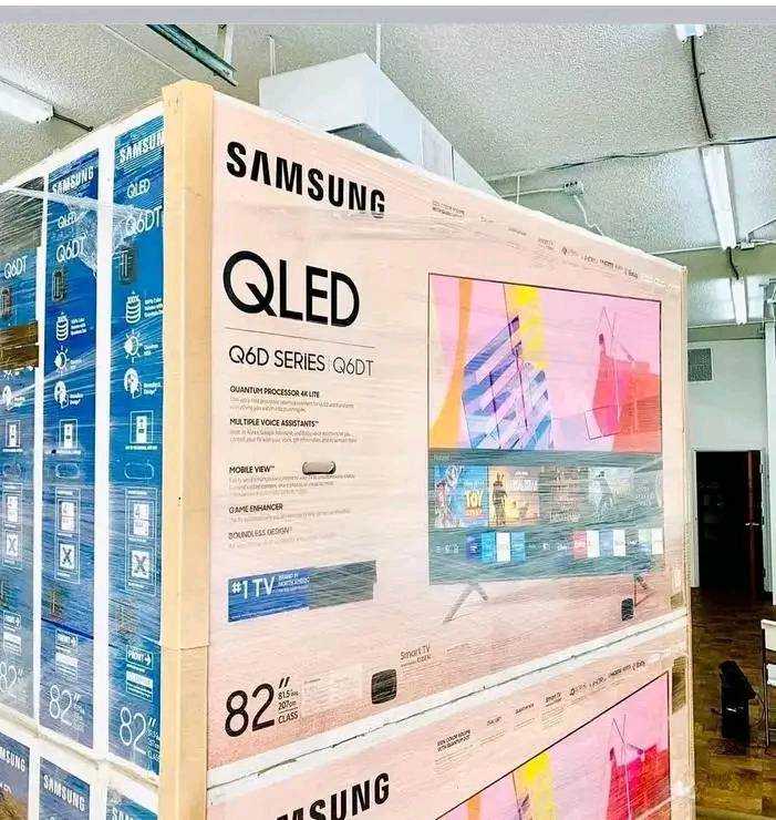 High Graphics TV Pallets Available For Sale In Discount Price