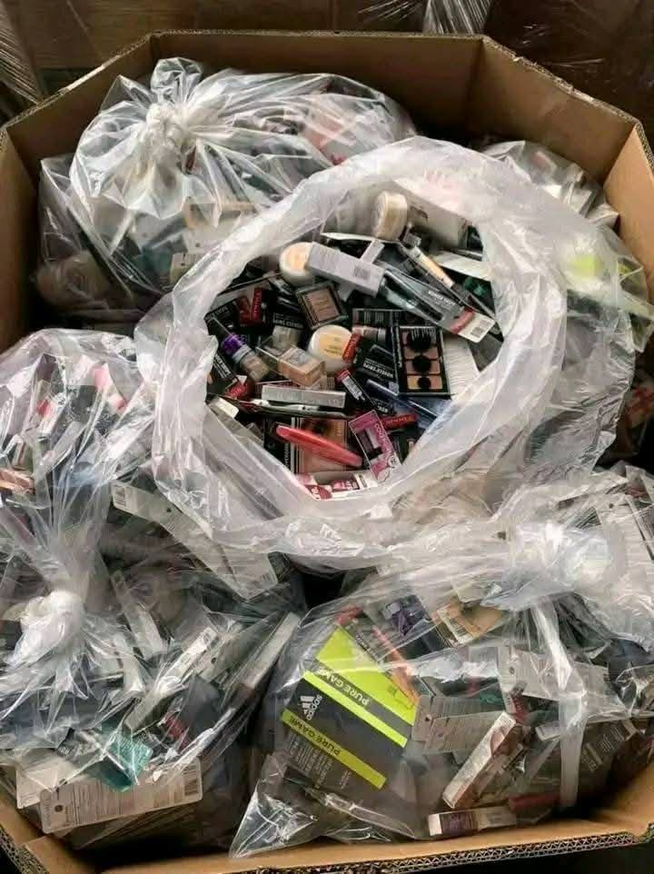 Fresh Arrival of our latest shipment of Cosmetics Pallets Available For Sale