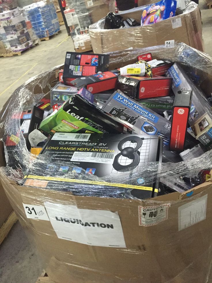 Discover full Returned pallets of mobile phones, computer, and video gaming accessories